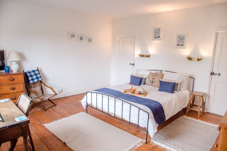 Bedroom 3, Manor Lodge, Walberswick, Suffolk