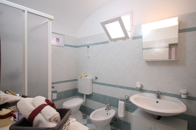 Bathroom, Alfa Est Bilo sul Mare, Lecce
