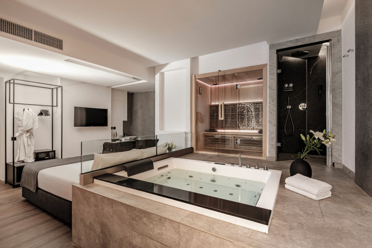 Bathroom 5, Palazzo Ignazio