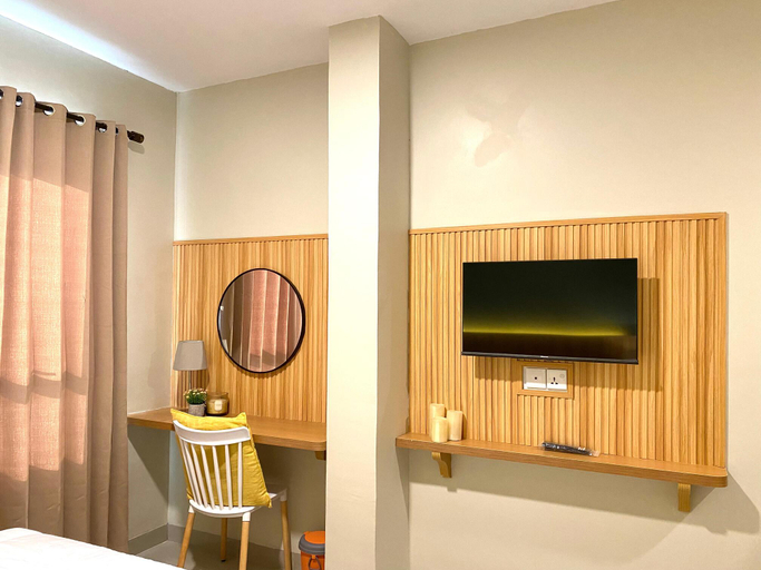 Others 4, Como Homestay Batam, Batam