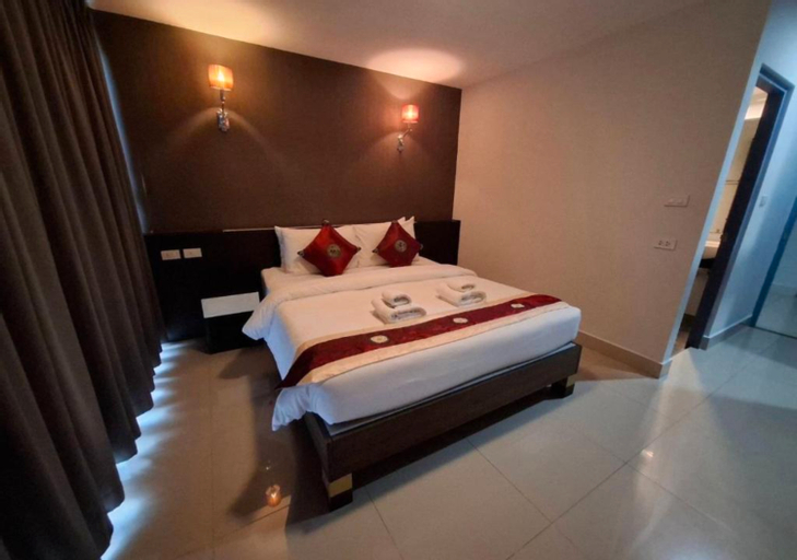 Baan Bangsarey Hotels - Tap to explore photos