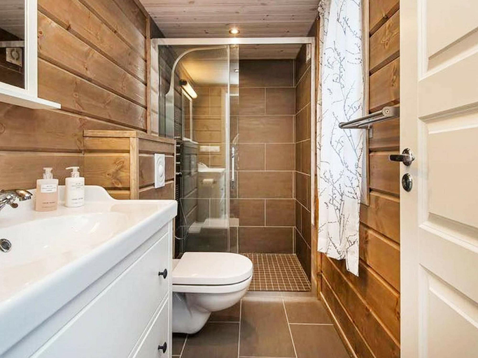 Bathroom, 14 Person Holiday Home in Fåvang, Ringebu