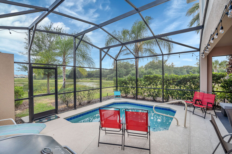 4767 Terrasonesta Drive, Polk