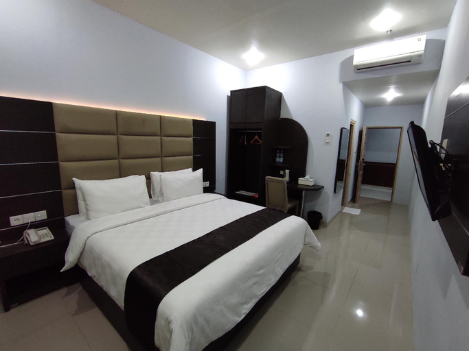 Bedroom 8