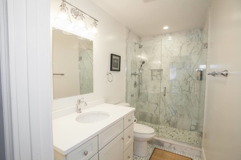Bathroom 4, Luxury Condo 4 Bed 2 Bath Downtown Boston Sleeps 8, Boston