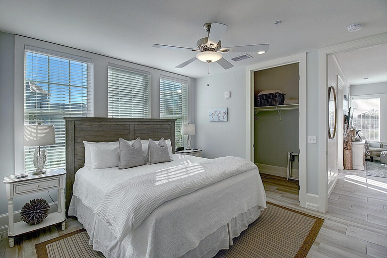 Bedroom 3, Leighzy Waves TC 10205, Nueces