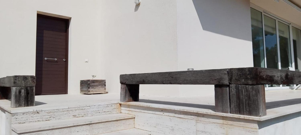 Entrance 5, Oliver House, Tarragona