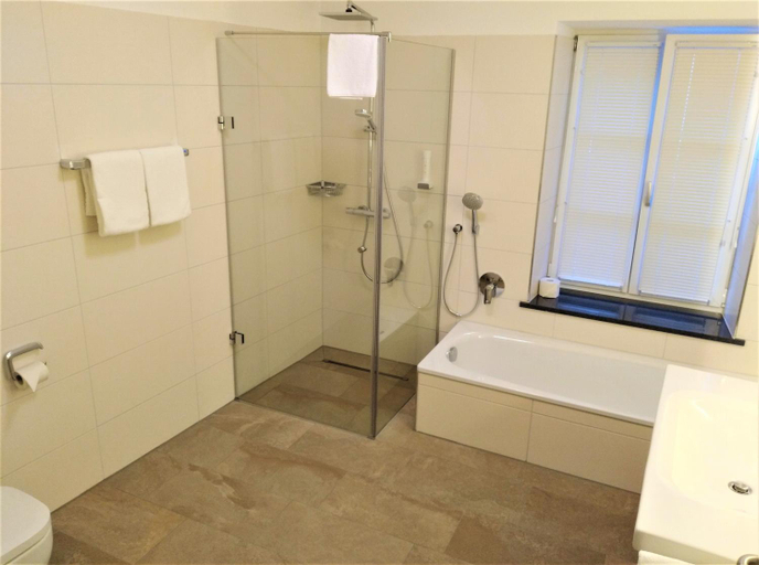 Bathroom 2, Das Scharding, Schärding