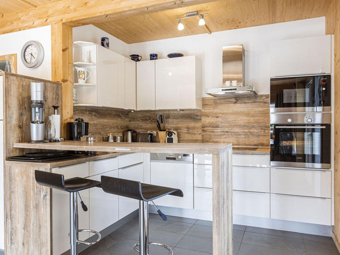 Private kitchen 4, Superior Chalet With Whirlpool, Murau