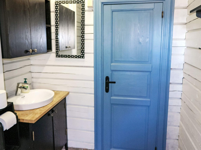 Bathroom 4, 6 Person Holiday Home in Vikersund, Modum