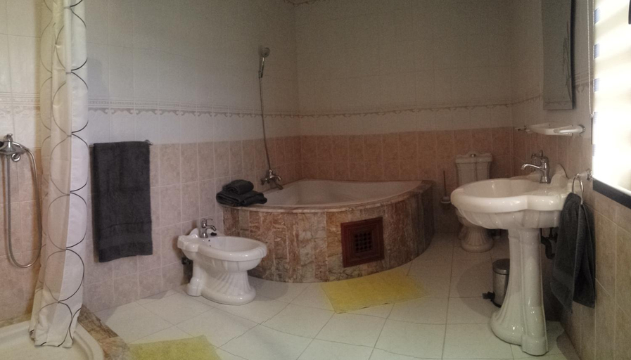 Bathroom 3, Villa clos Odette, Marrakech