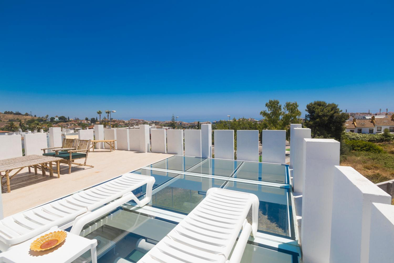 Others 4, Villa Capricho, Málaga
