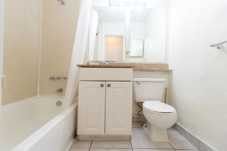 Bathroom, 679 City View Hollywood Beach, Broward