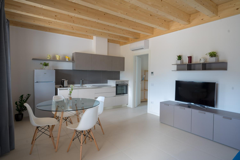 Others 5, Val Mora Bio Apartments, Verona