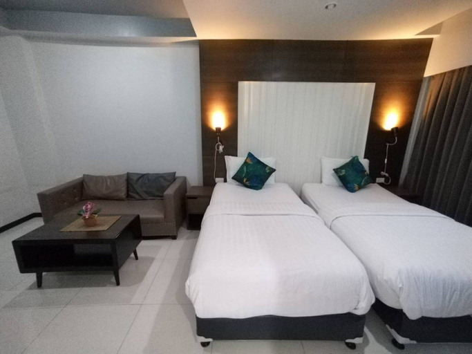 Bedroom 6