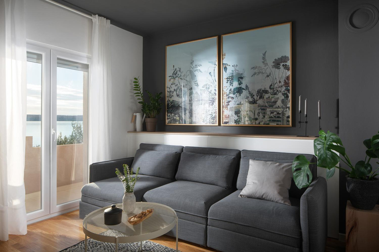 Others 1, Maruna House, Jasenice
