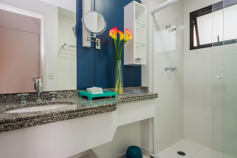 Bathroom 4, Ad404 Stylish Apartment in the Best Part of Itaim, São Paulo