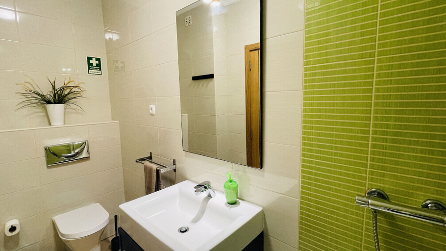 Bathroom 4, Santa Maria G CIP, Albufeira
