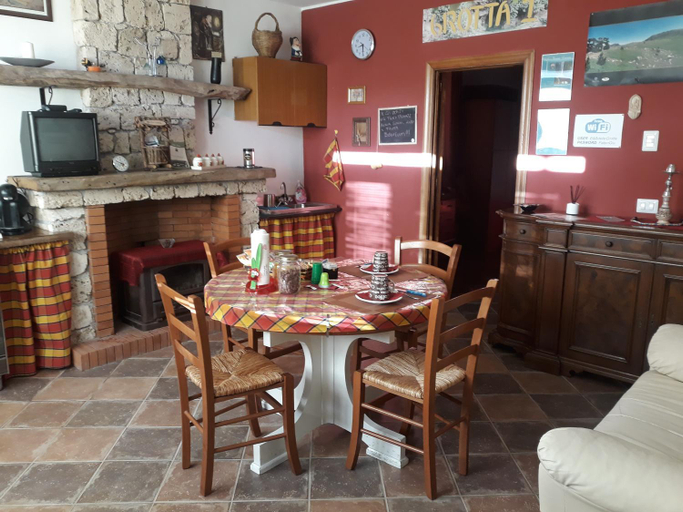 Others 4, Bed And Breakfast Delle Grotte, Potenza