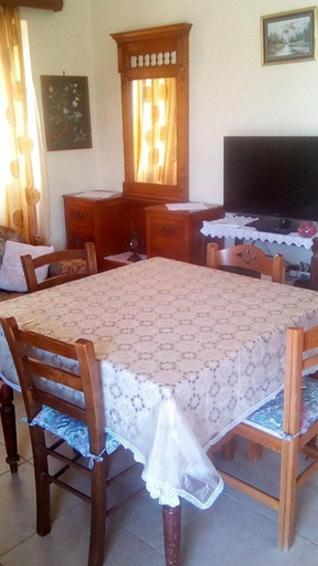 Bedroom 2, Tourloti Village House, Crete