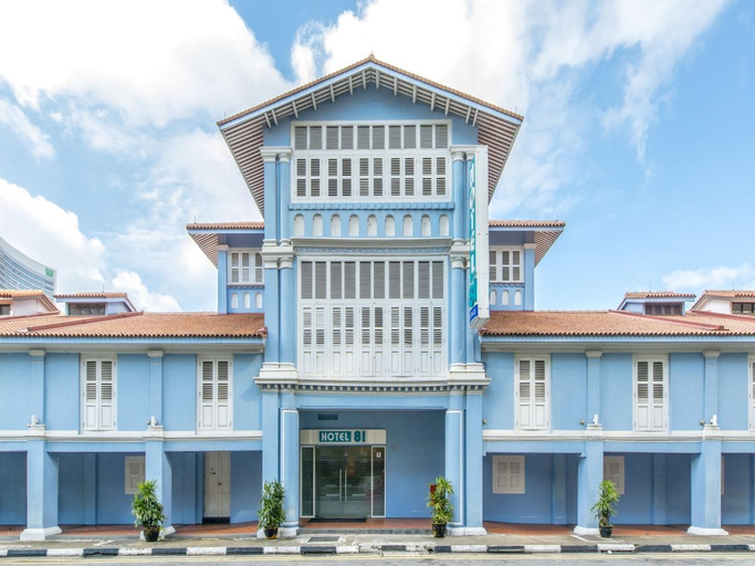 Exterior 5