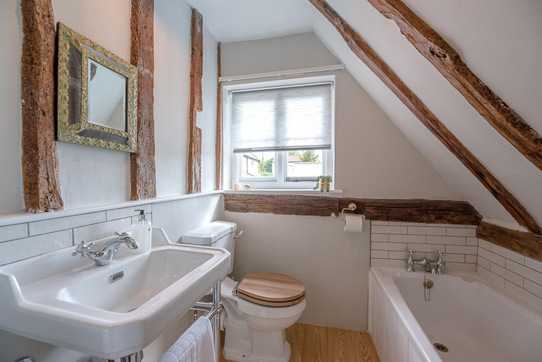 Bathroom 3, Lavender Cottage, Middleton, Suffolk