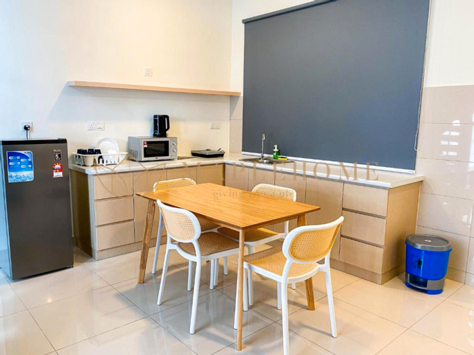 Dining Room 3