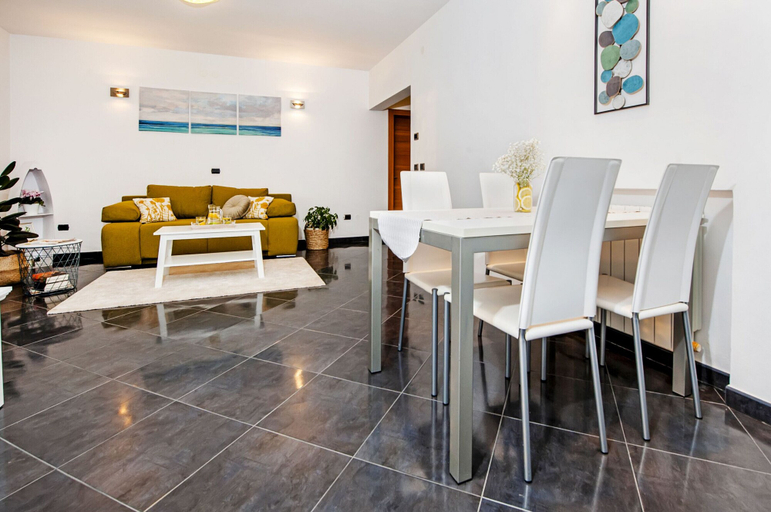 Food & Drinks 5, Villa Sky, Rovinj