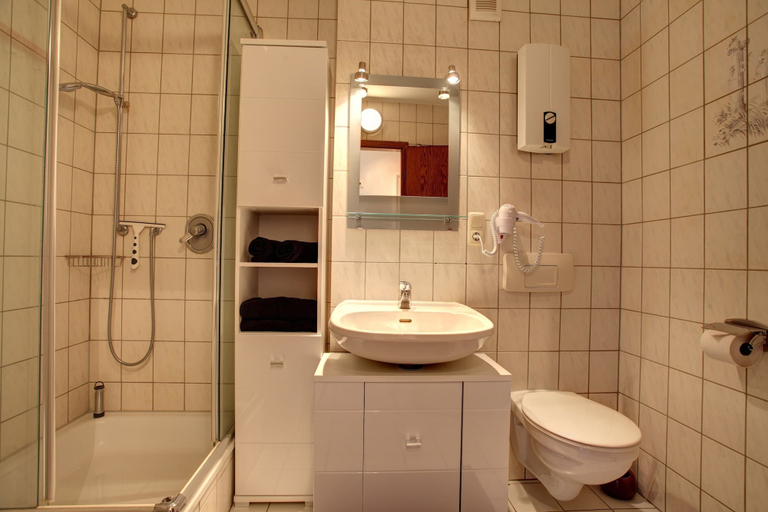 Bathroom, Ferienwohnung Seeblick, Vulkaneifel
