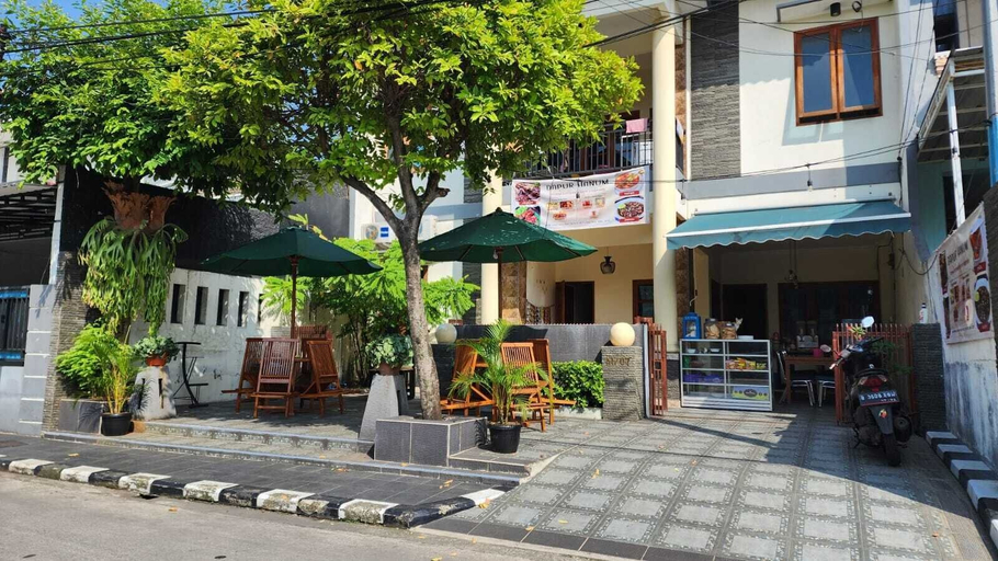 Exterior & Views 1, Hotel O Taman Duta Syariah, Depok