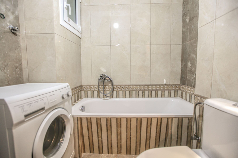 Bathroom, Meteora Fantasia Luxury Residence, Thessaly