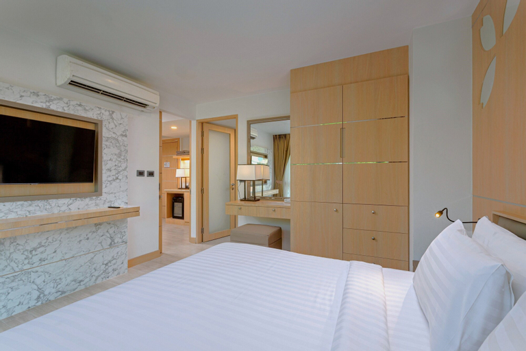 Bedroom 6