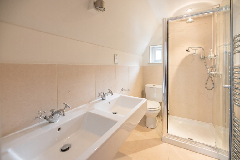 Bathroom, The Links, Suffolk