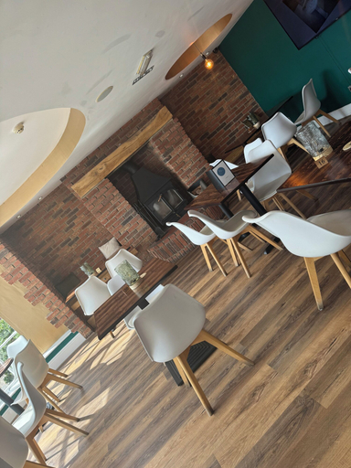 Food & Drinks 5, Ivy By The Sea, North Yorkshire