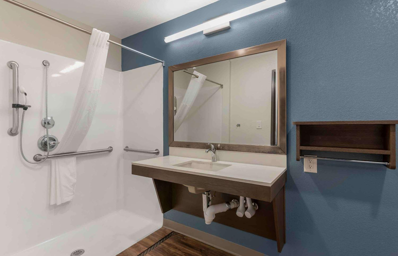 Bathroom 4, Extended Stay America Suites - Atlanta - Lithia Springs, Douglas