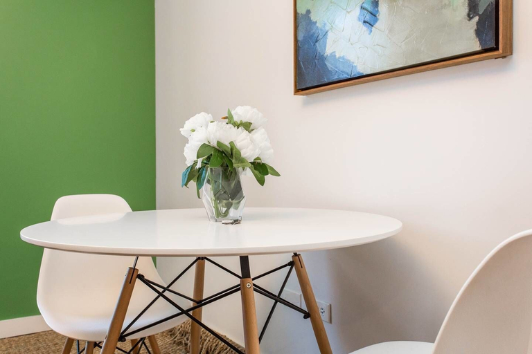 Others 5, Juniper Mist - Modern 1 Bdr in Downtown, Cook
