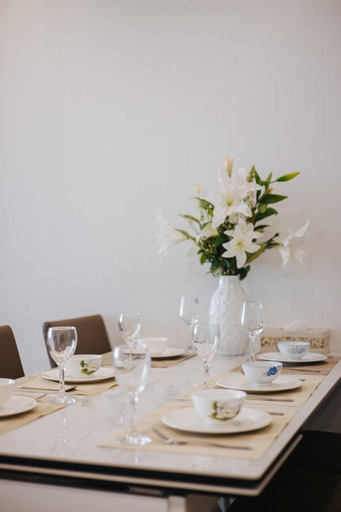 Dining Room 7