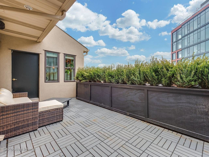 Others 5, 4 BDR Penthouse with Views, Cook