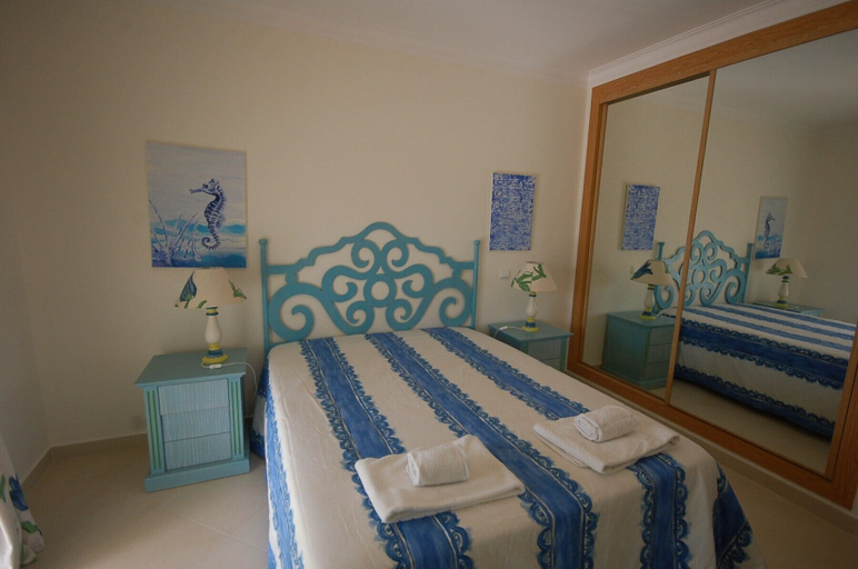 Bedroom 3, Onda Moura Luxe em Vilamoura T2, Loulé