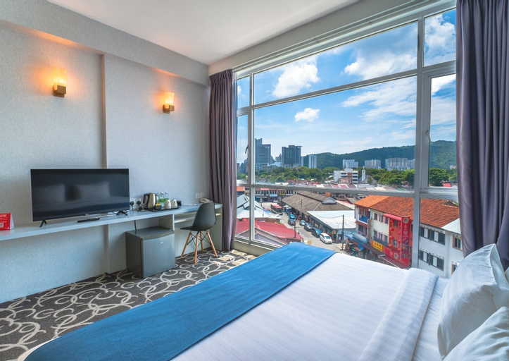 Bedroom 24