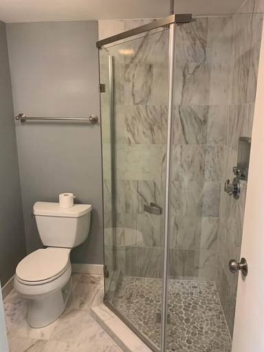 Bathroom 2, New Condo 5beds 3bath Downtown Boston North End, Boston