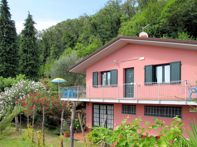 Apartment Brugiana by Interhome, Massa Carrara