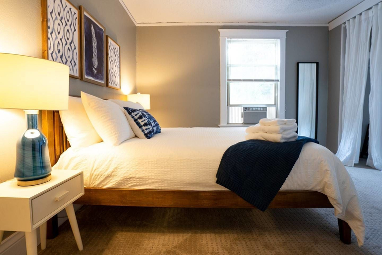 Bedroom 3, The Humble Abode in Highlands Perfect Location, Denver