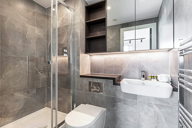 Bathroom 3, Two Bedroom Luxury Retreat At North Acton, London, London