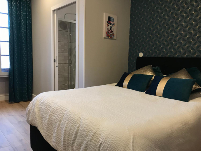 Bedroom, Logis Le Cheval Blanc, Cher