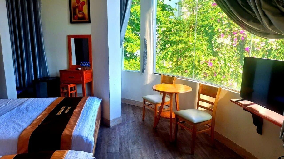 Bedroom 6