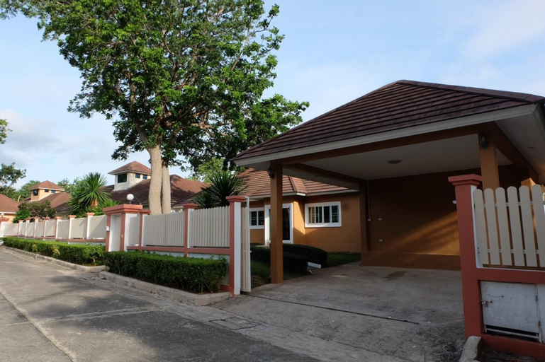 The Pool House Pattaya, Bang Lamung