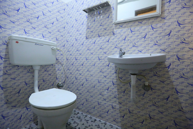 Bedroom 3, Le Apex, Viluppuram