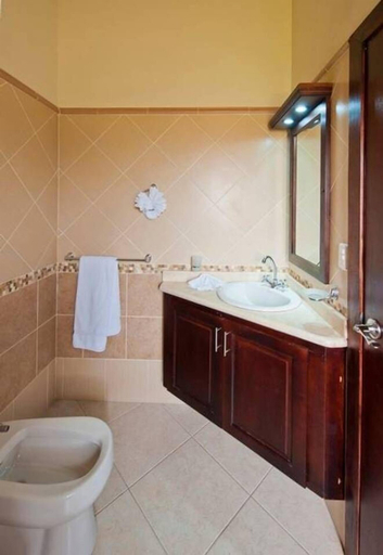 Bathroom 3, Privacy and Comfort Luxury 6 Bedroom Villa, Sosua
