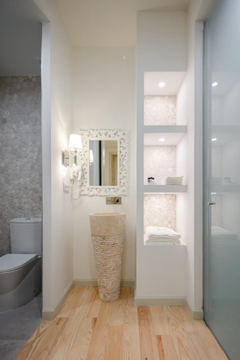Bathroom 3, Porto Deluxe Apartments, Porto